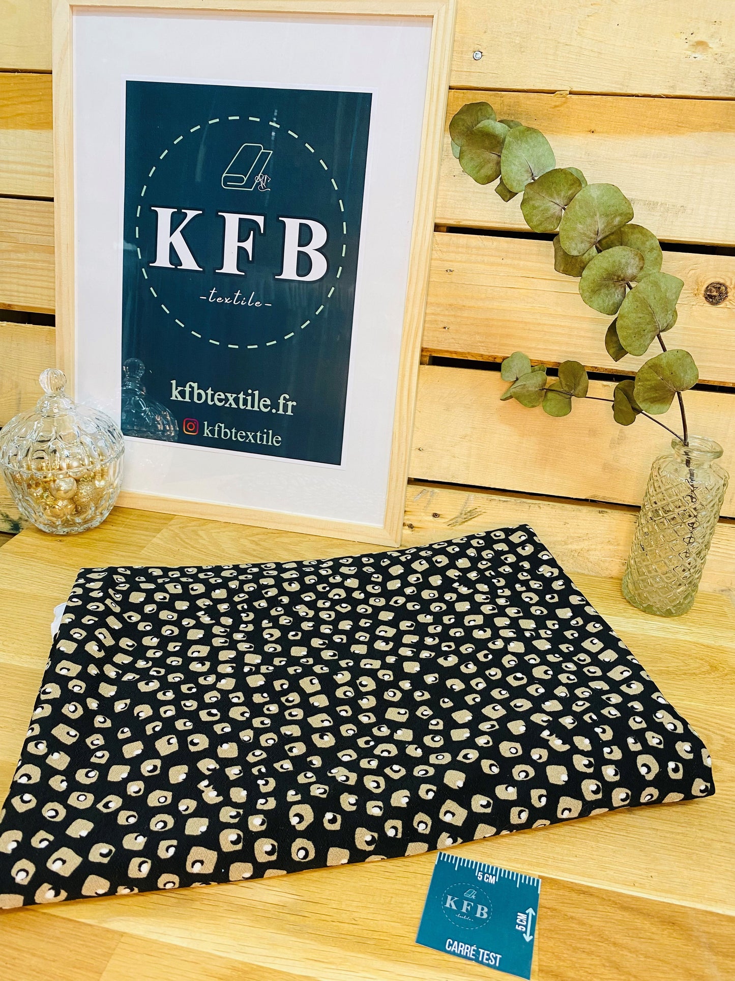 Jersey Polyester Léo Fond noir