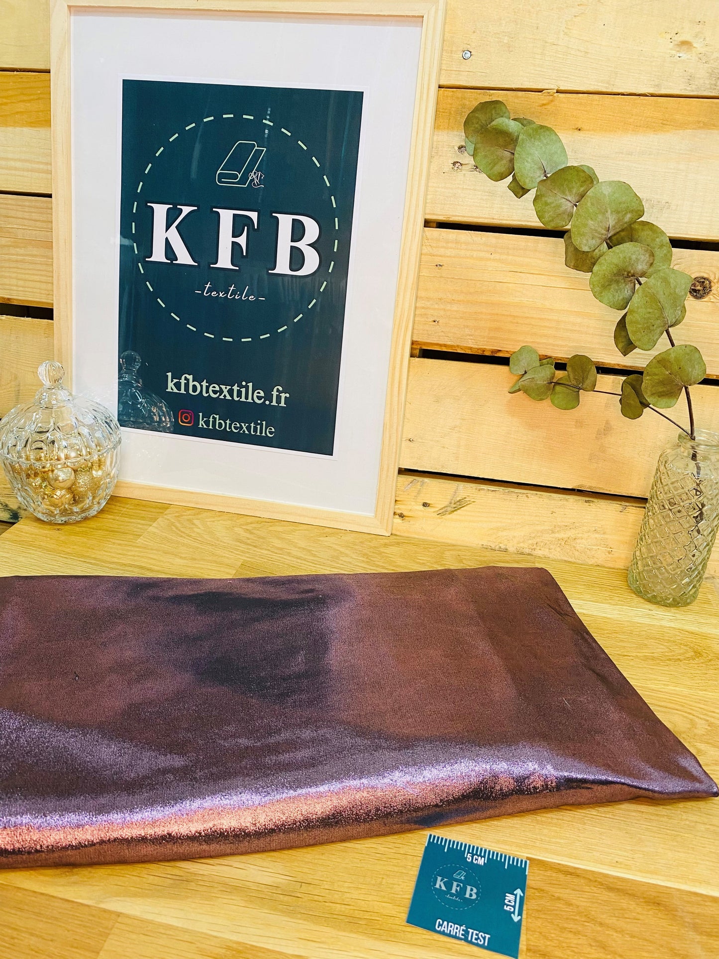 Lamé stretch violet